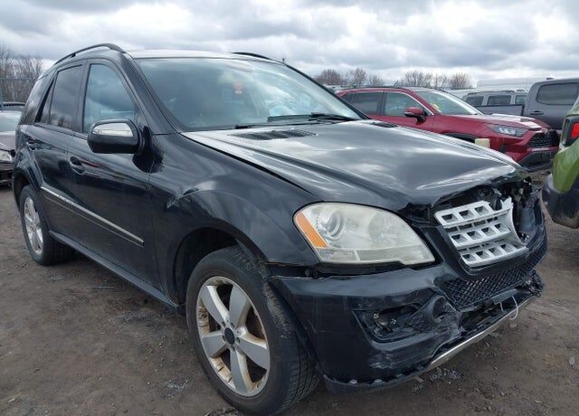 2009 MERCEDES-BENZ M-Class