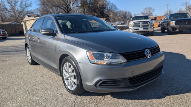 2012 VOLKSWAGEN Jetta