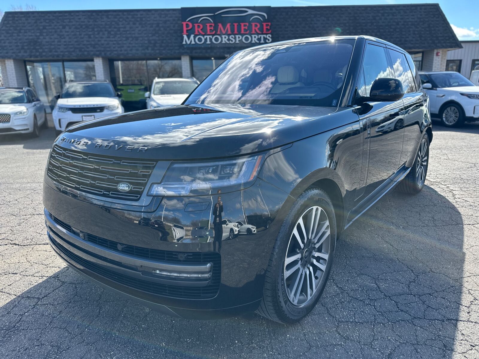 2023 LAND ROVER New Range Rover