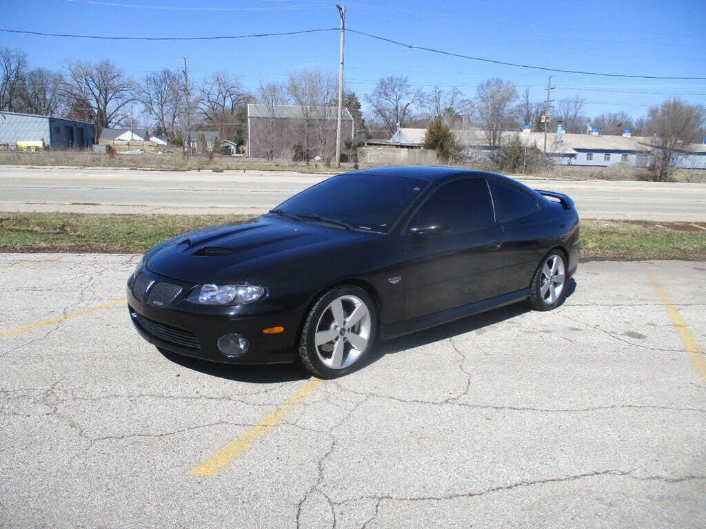 2005 PONTIAC GTO