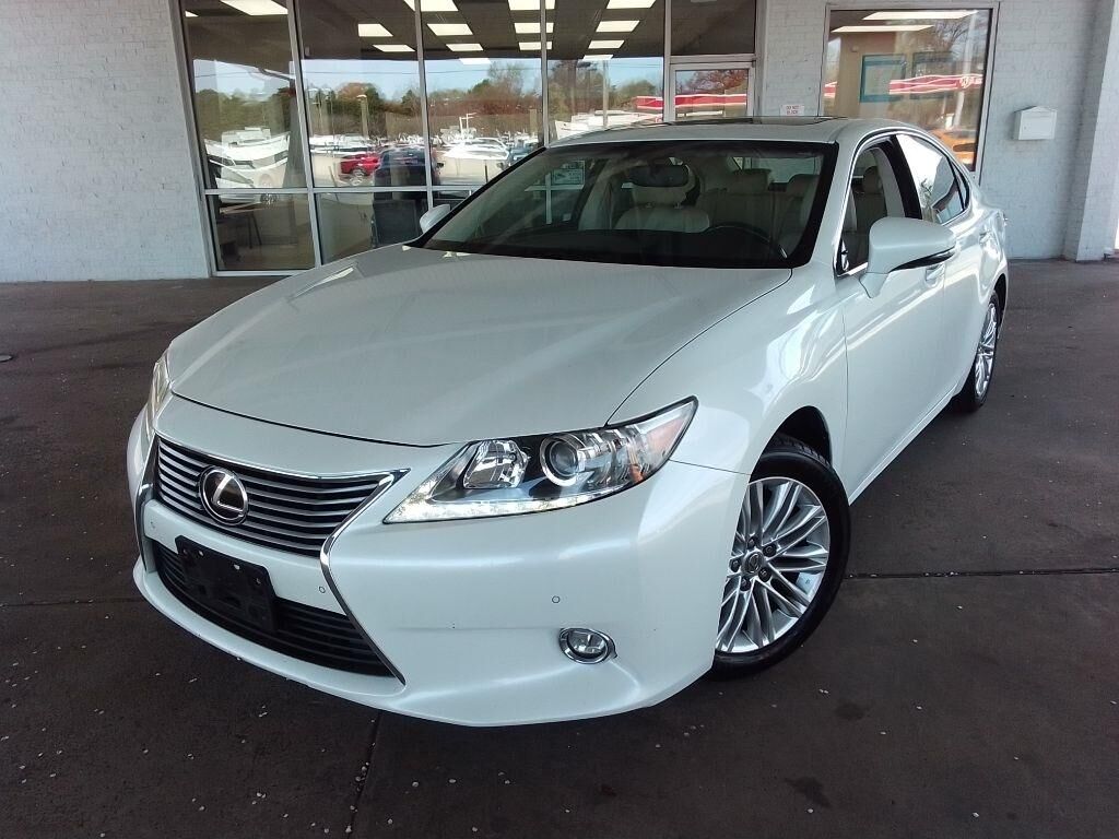 2015 LEXUS ES