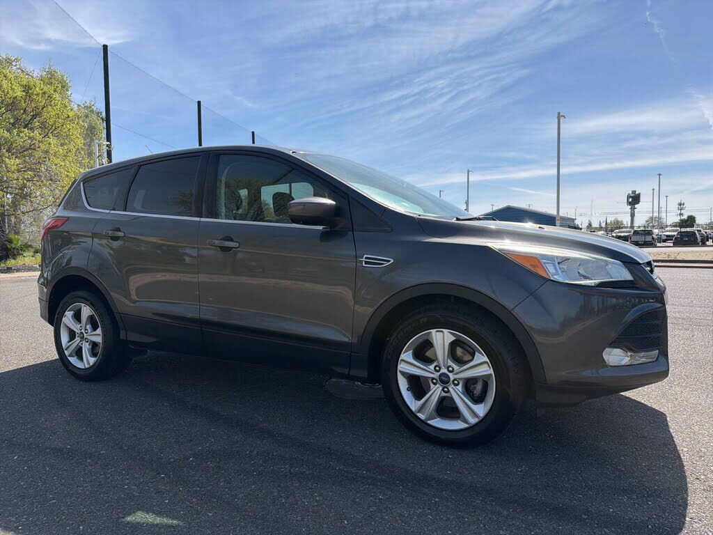 2016 FORD Escape
