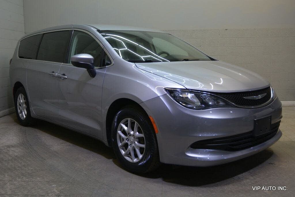 2017 CHRYSLER Pacifica