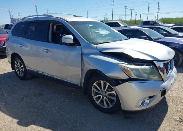 2015 NISSAN Pathfinder