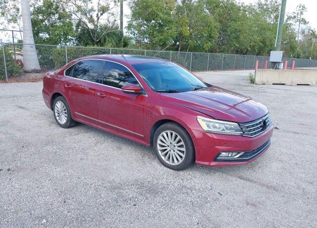 2016 VOLKSWAGEN Passat