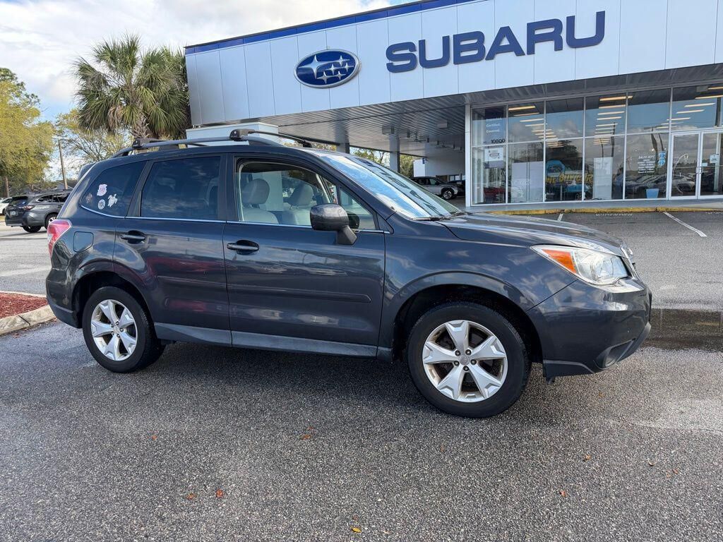 2016 SUBARU Forester