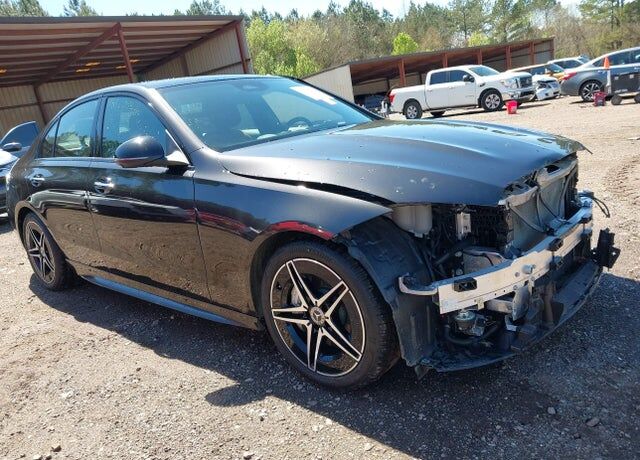 2023 MERCEDES-BENZ C-Class