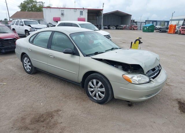 2003 FORD Taurus