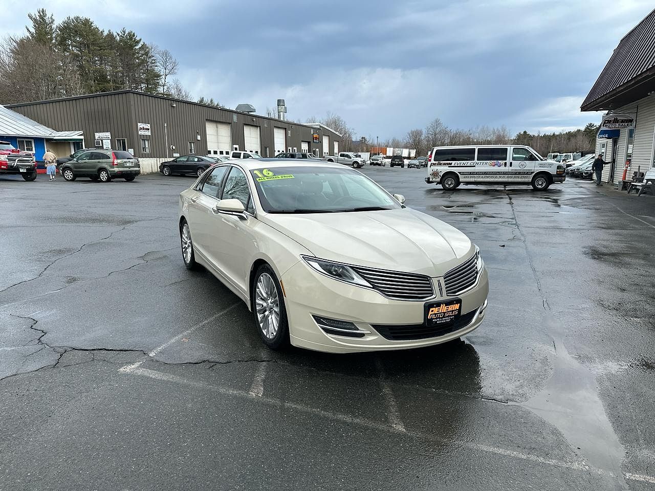 2016 LINCOLN MKZ