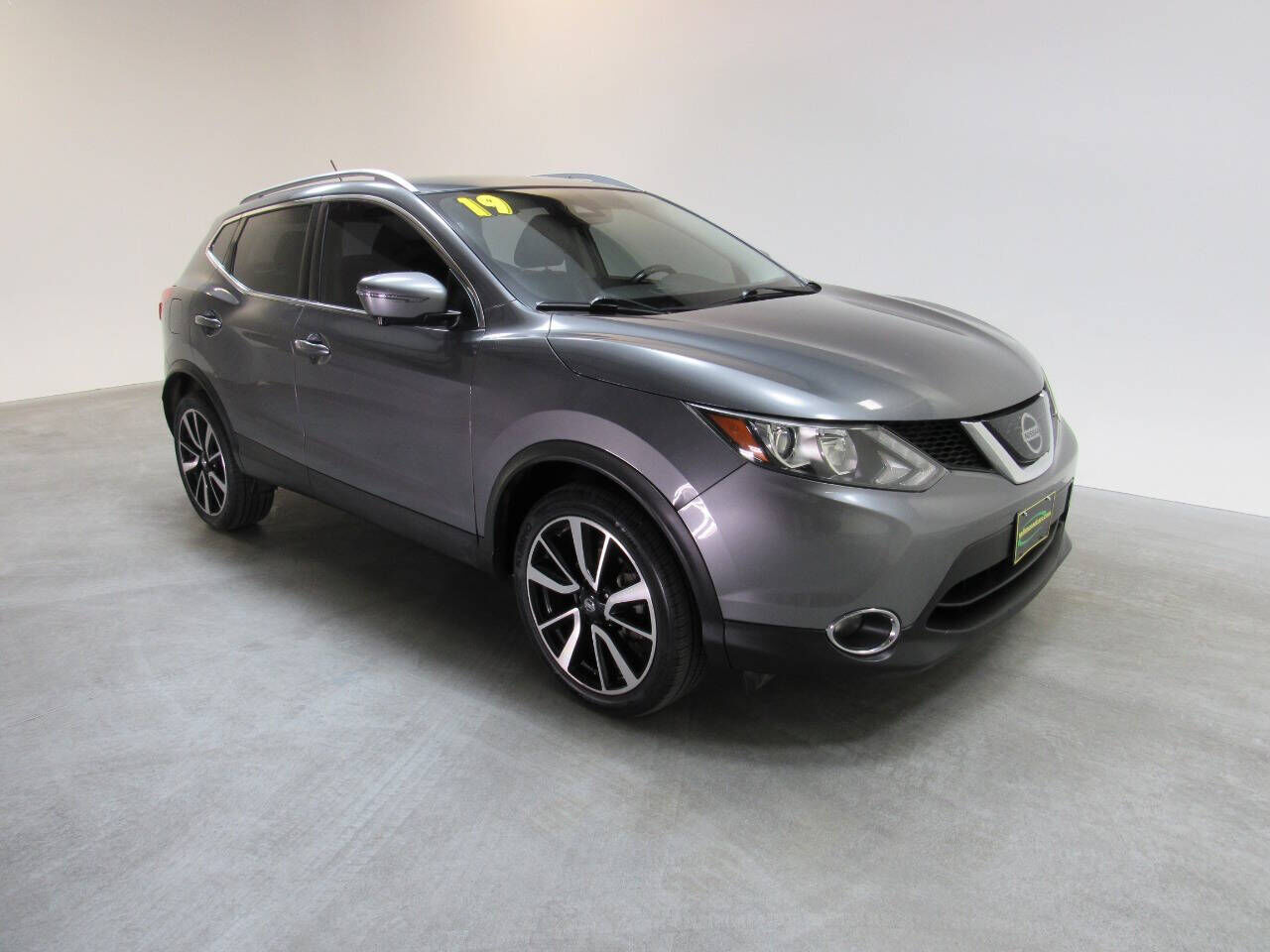 2019 NISSAN Rogue