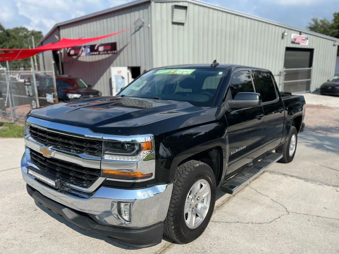 2017 CHEVROLET Silverado