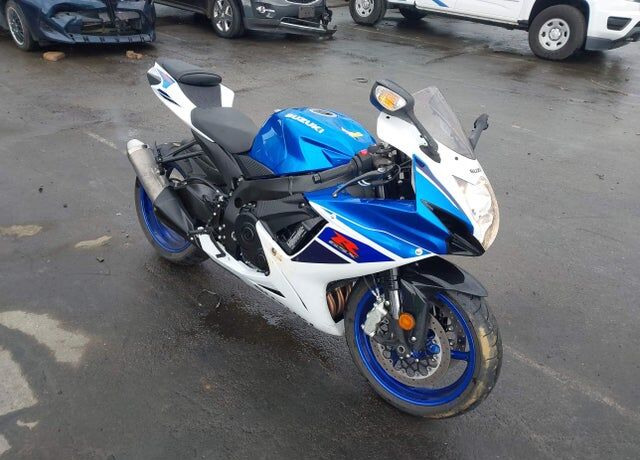 2024 SUZUKI GSX-R600