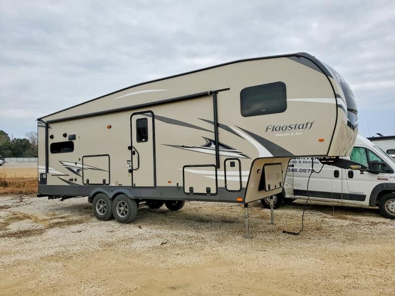 2020 FOREST RIVER Flagstaff Lite Weight Trailers