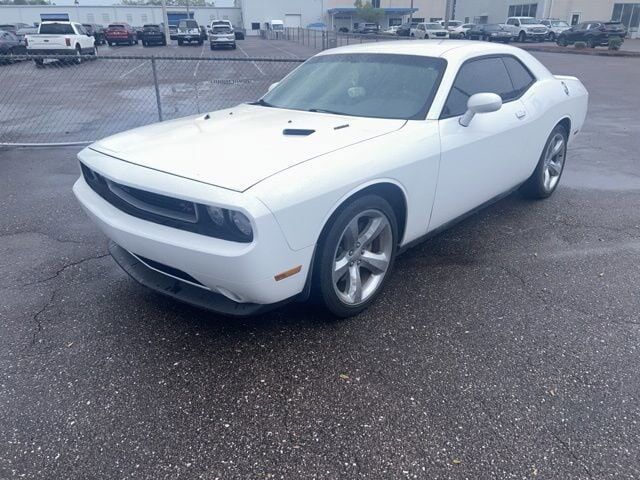 2013 DODGE Challenger