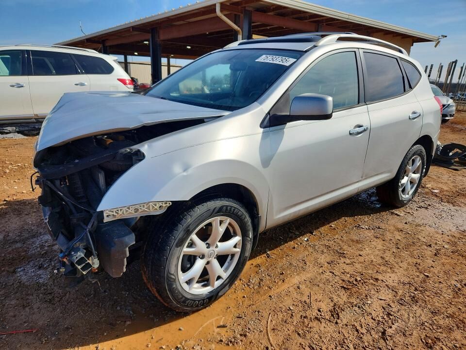 2010 NISSAN Rogue