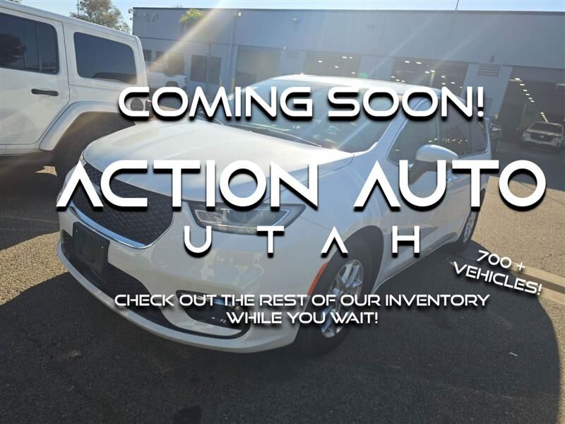 2023 CHRYSLER Pacifica