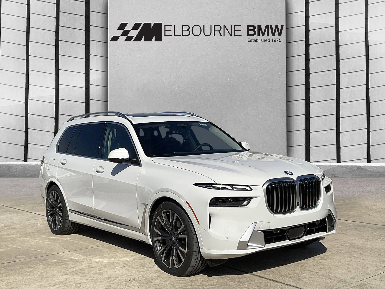 2026 BMW X7
