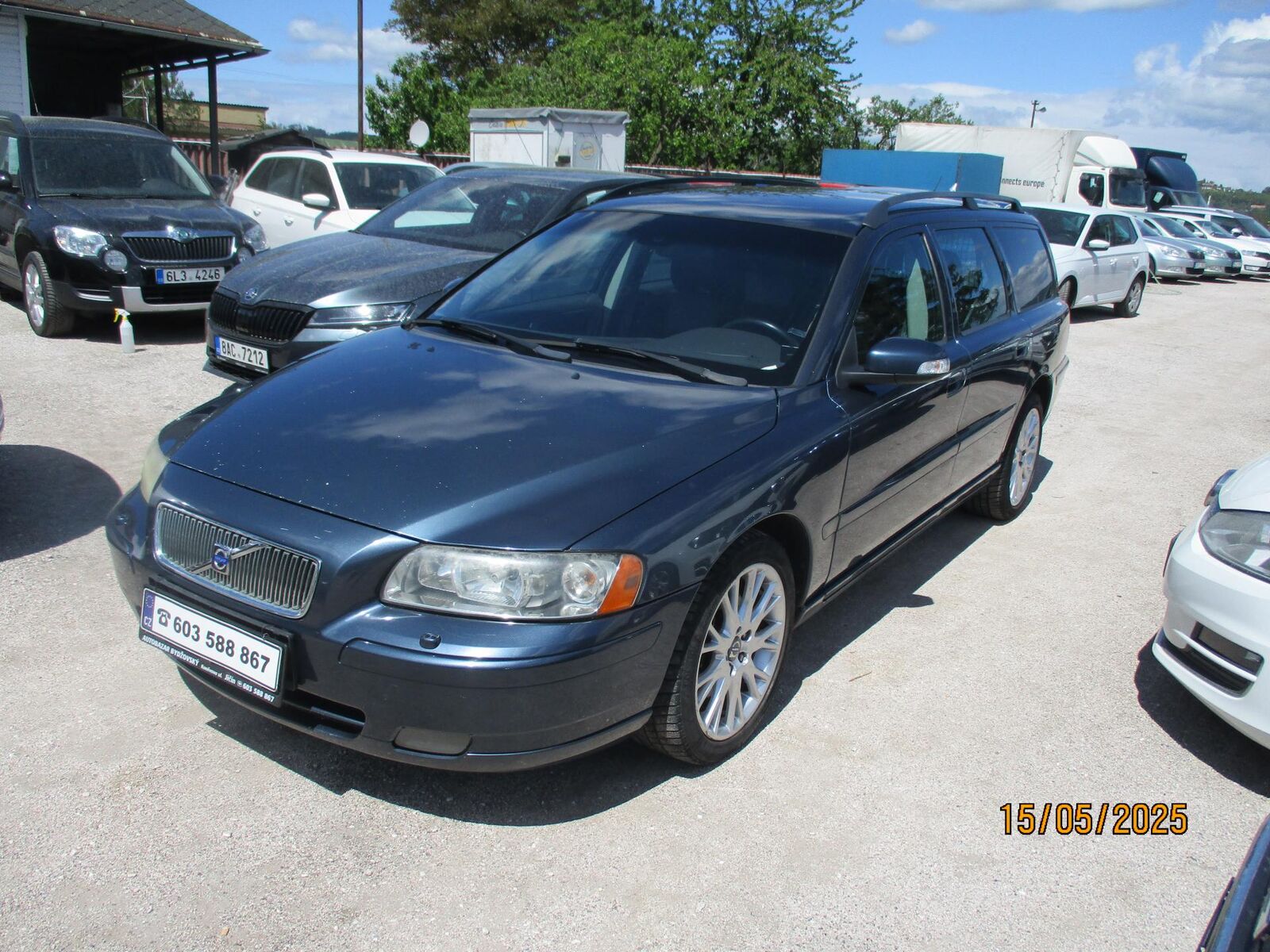 2007 VOLVO V70