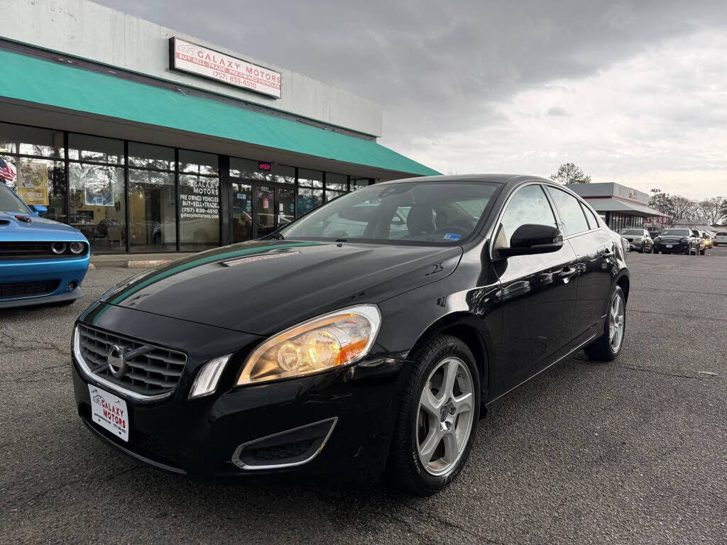 2013 VOLVO S60