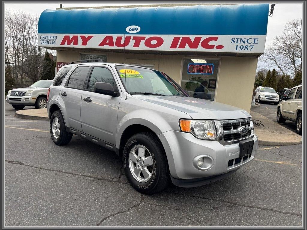 2012 FORD Escape