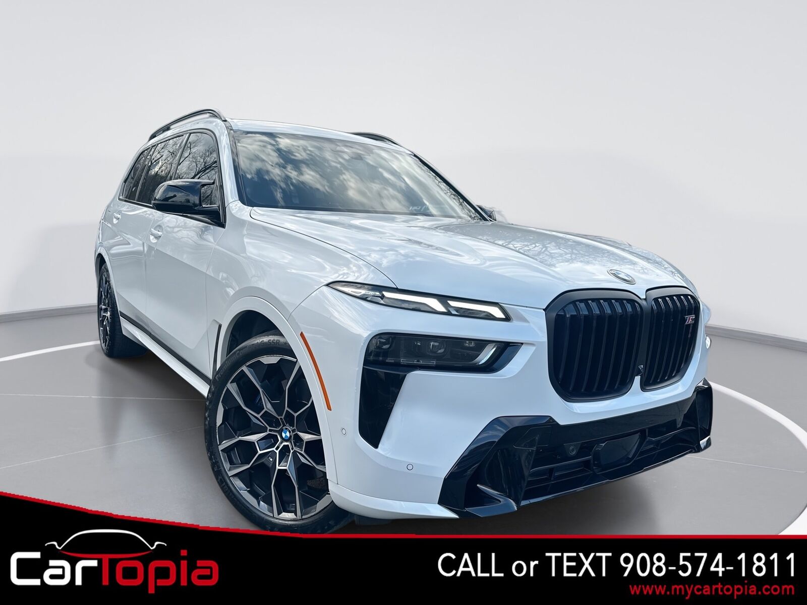 2023 BMW X7