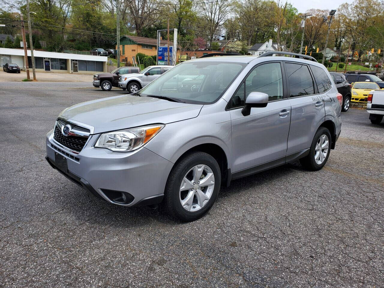 2016 SUBARU Forester