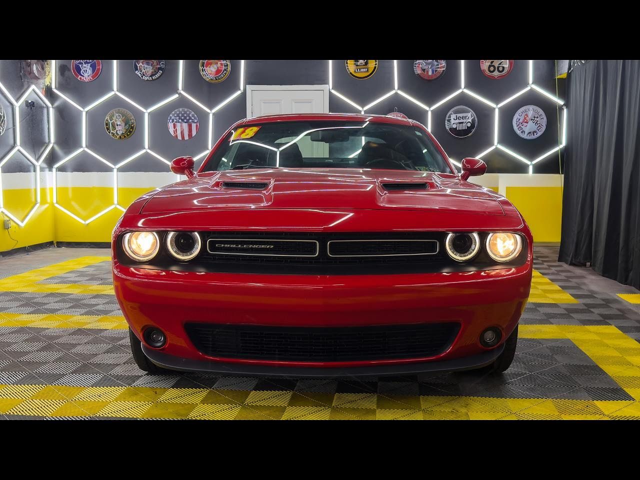 2018 DODGE Challenger