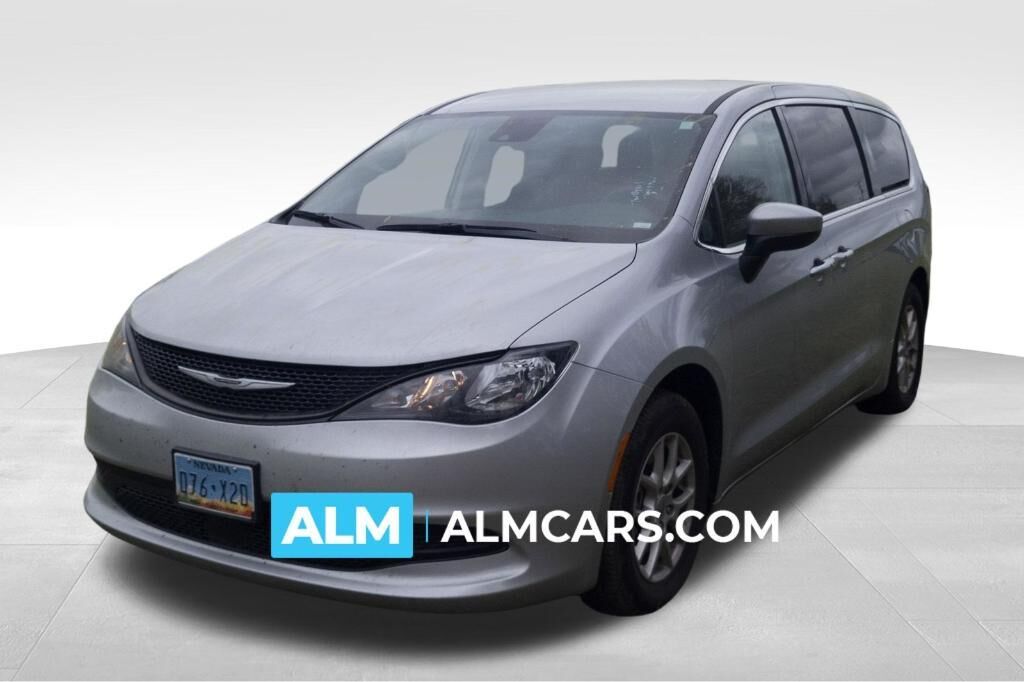 2023 CHRYSLER Voyager