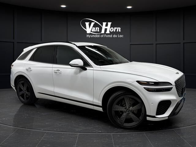 2025 GENESIS GV70