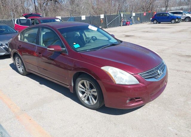 2010 NISSAN Altima