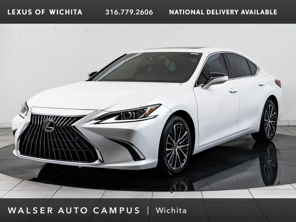 2022 LEXUS ES