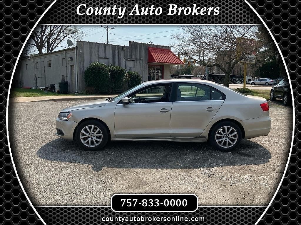 2013 VOLKSWAGEN Jetta