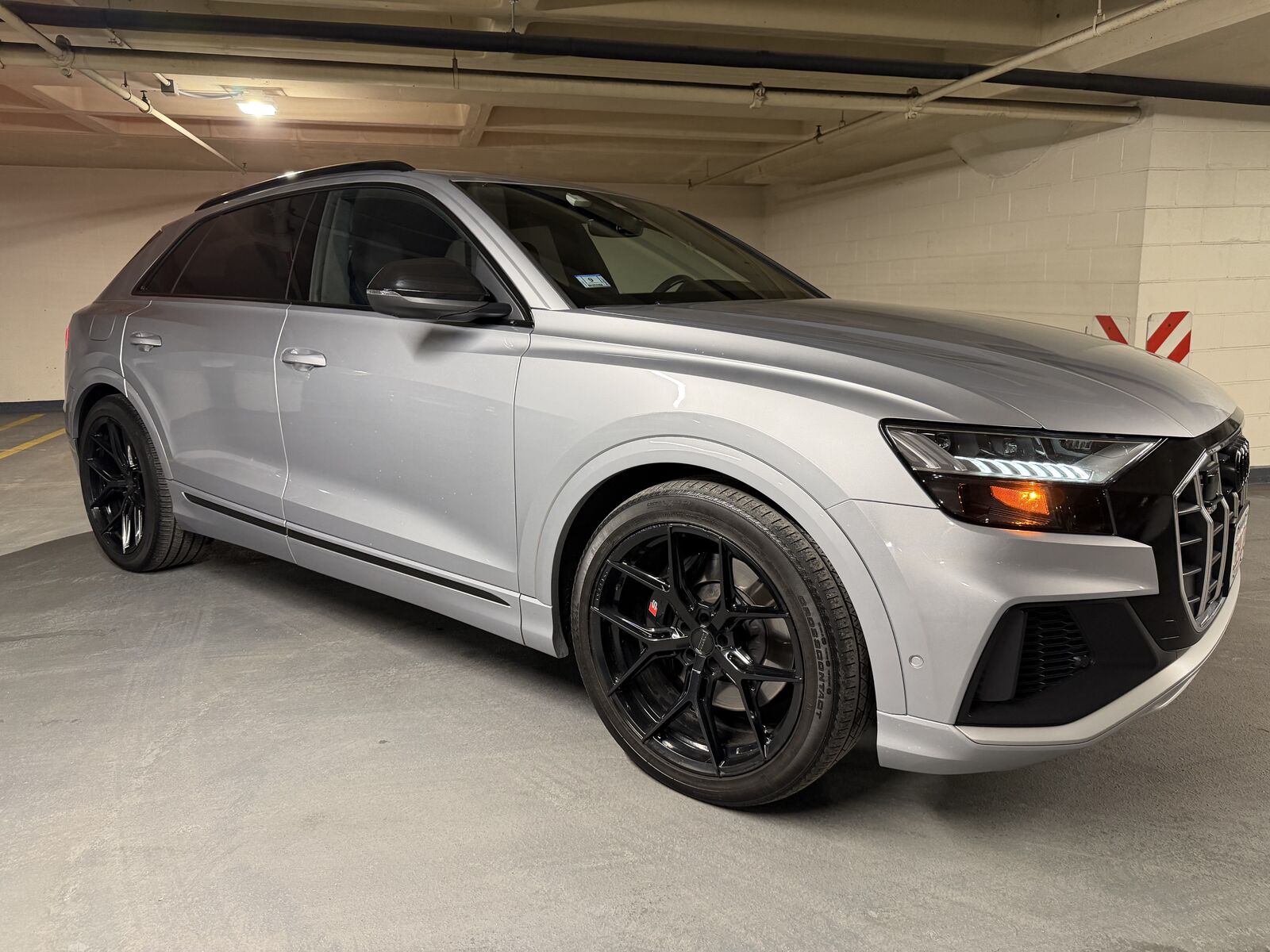 2021 AUDI SQ8