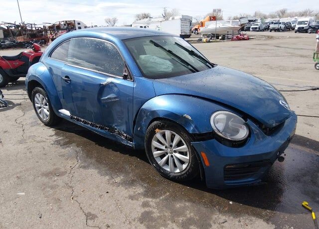 2017 VOLKSWAGEN Beetle
