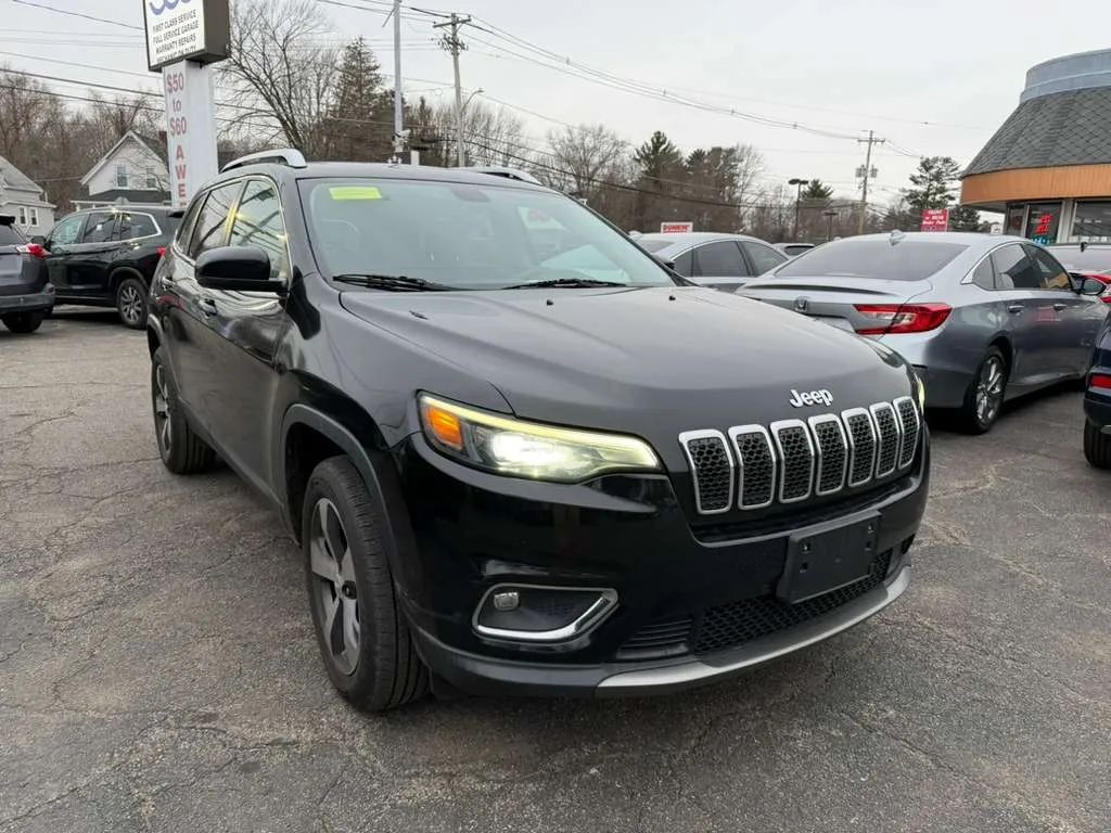 2020 JEEP Cherokee