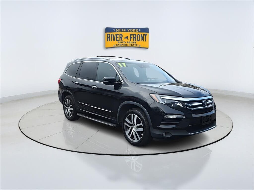 2017 HONDA Pilot