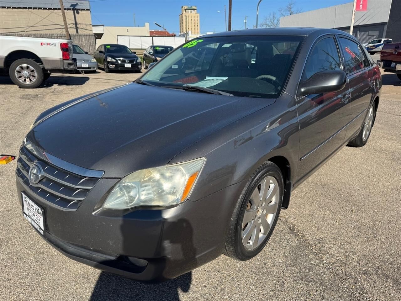 2005 TOYOTA Avalon