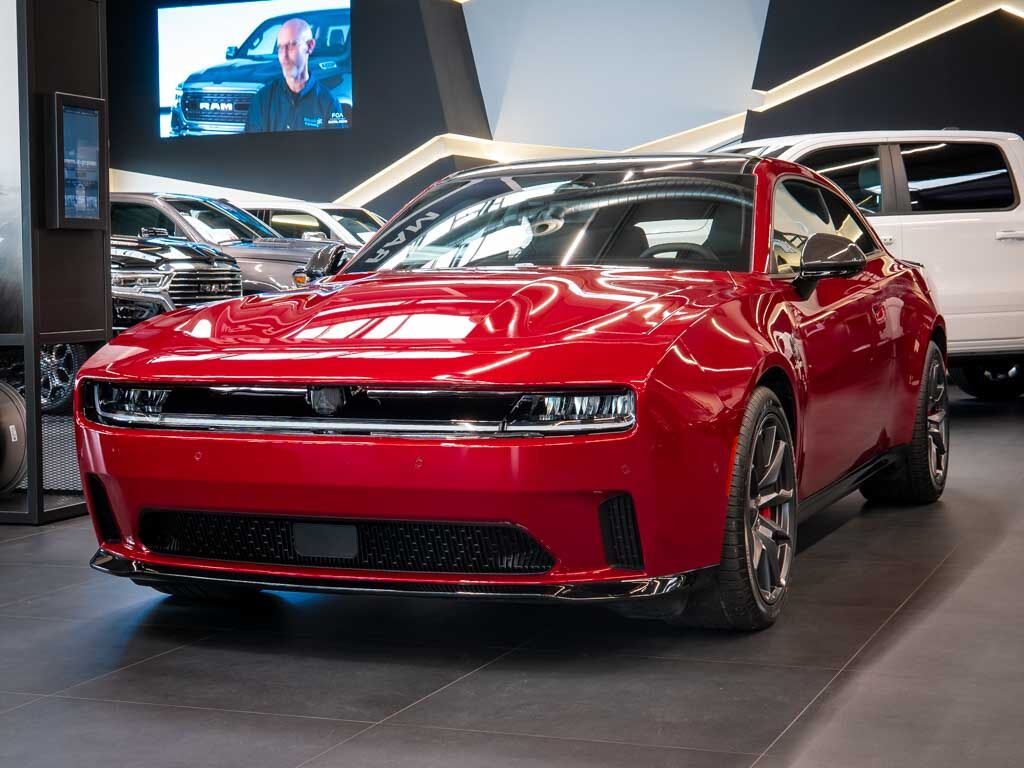 2024 DODGE Charger