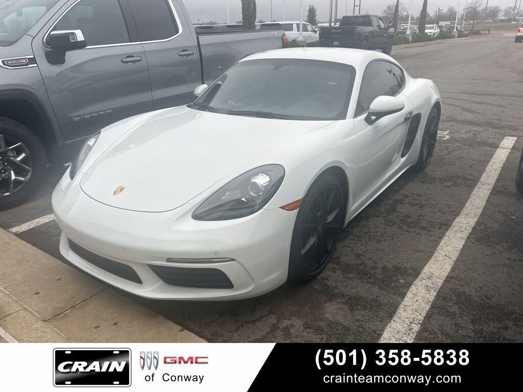 2019 PORSCHE 718