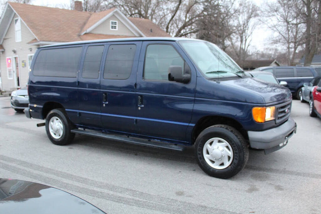 2007 FORD E-350
