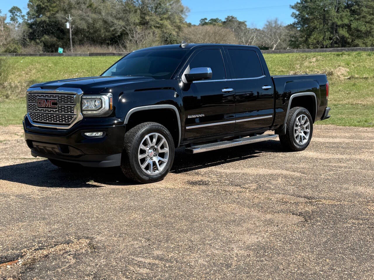 2017 GMC Sierra