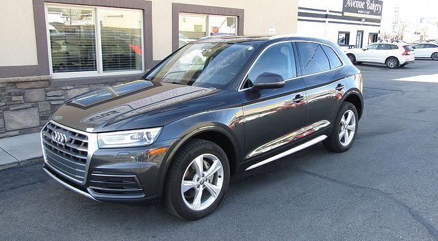 2018 AUDI Q5