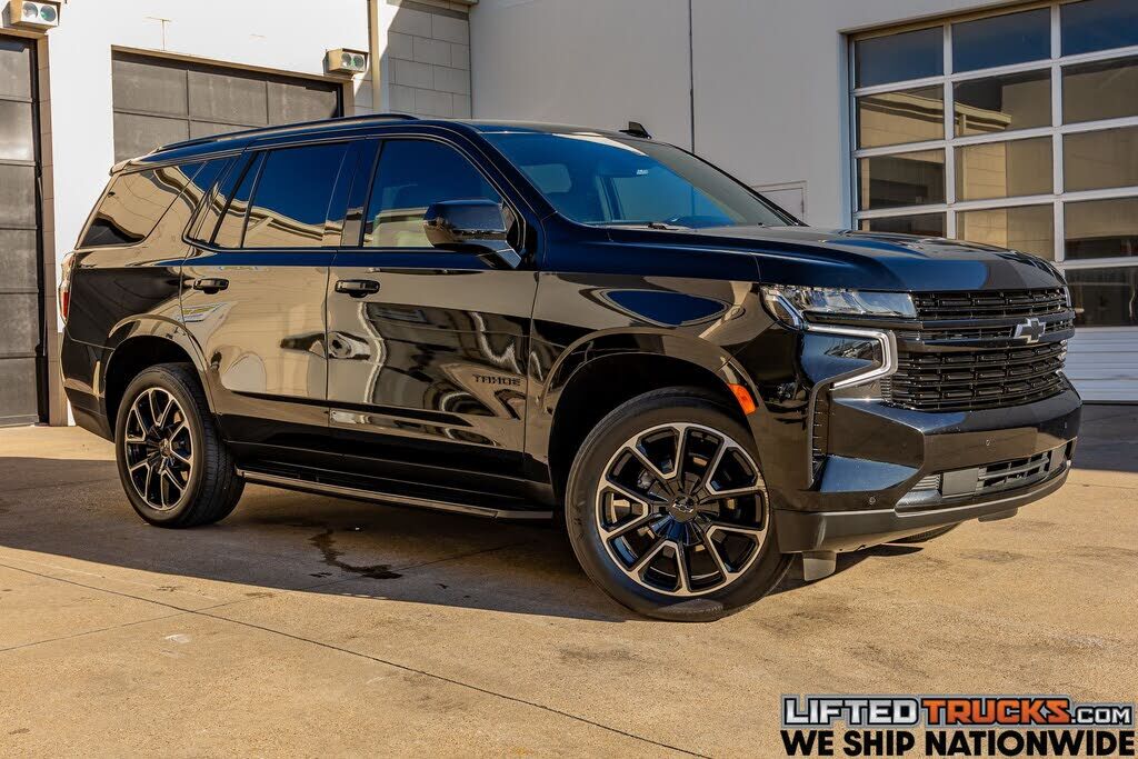 2023 CHEVROLET Tahoe