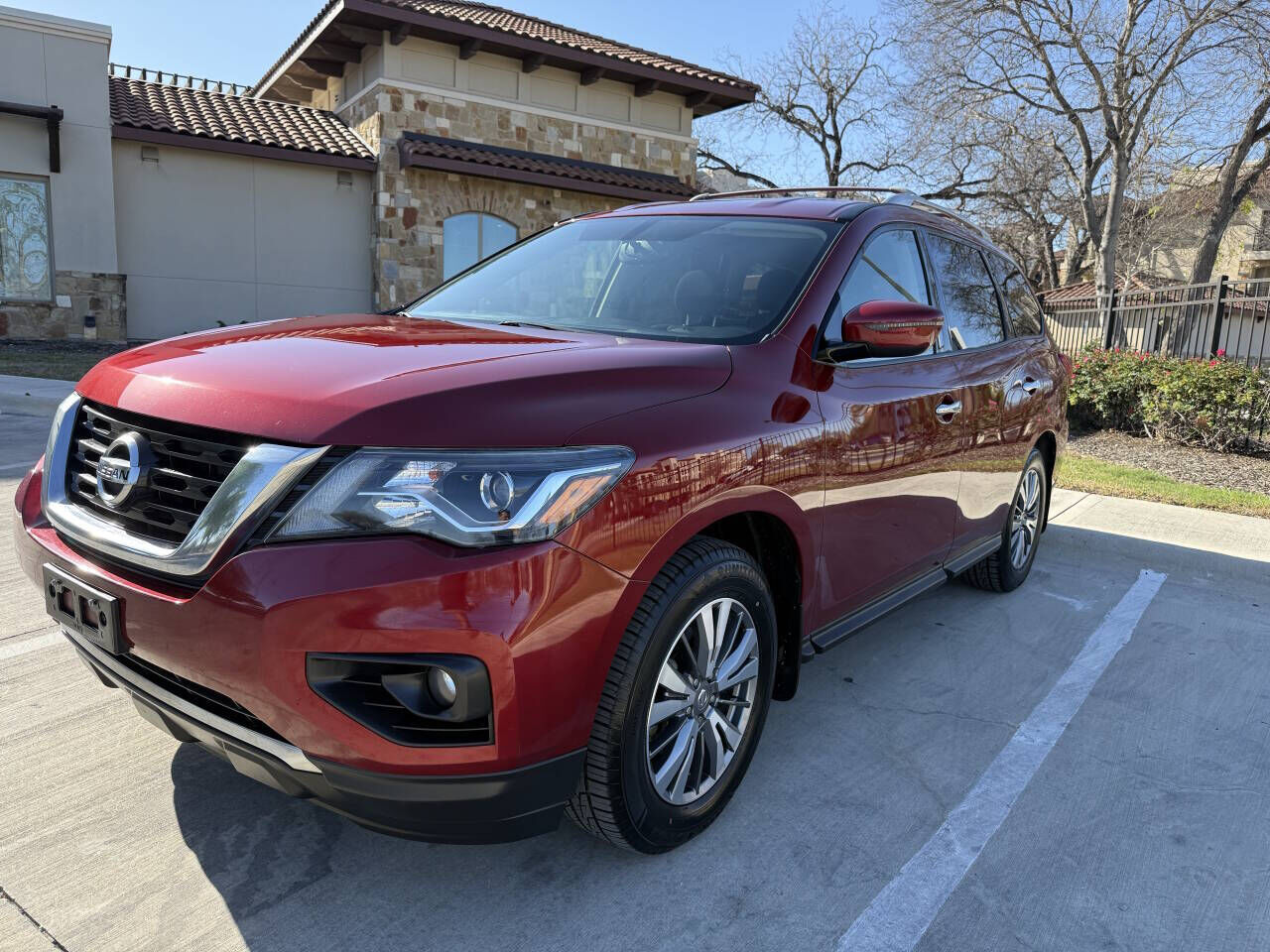 2020 NISSAN Pathfinder