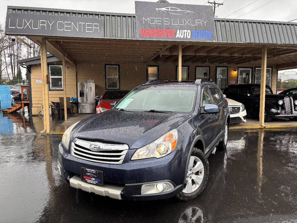 2012 SUBARU Outback
