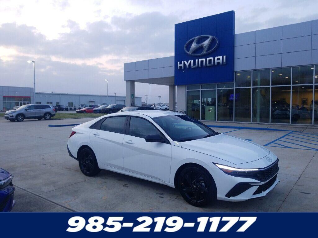 2026 HYUNDAI Elantra