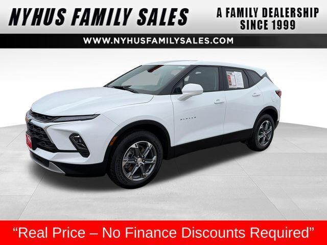 2025 CHEVROLET Blazer