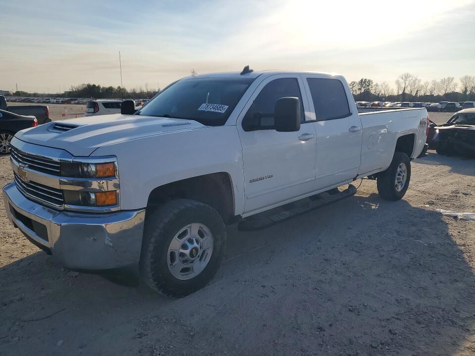 2018 CHEVROLET Silverado