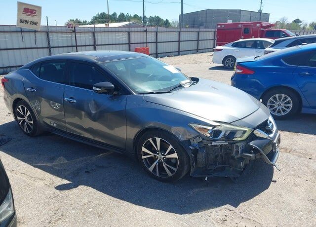 2016 NISSAN Maxima