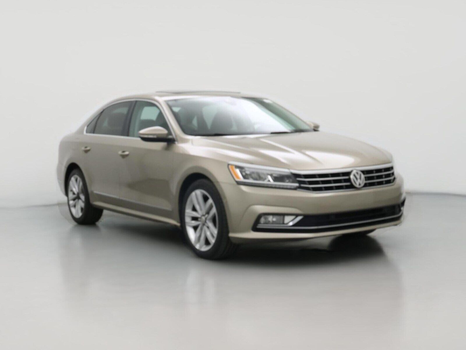 2017 VOLKSWAGEN Passat